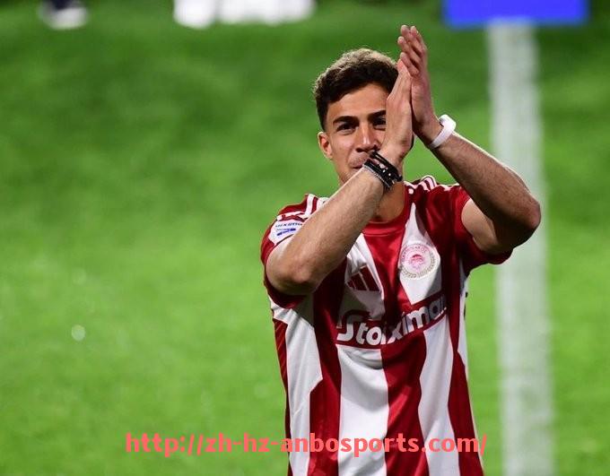 安博体育官网-世俱杯20岁以下球员出场次数排行展现年轻才俊的赛场成长路径