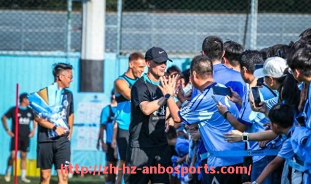 安博体育官网-休斯顿火箭队球员名人堂成员及历史贡献介绍